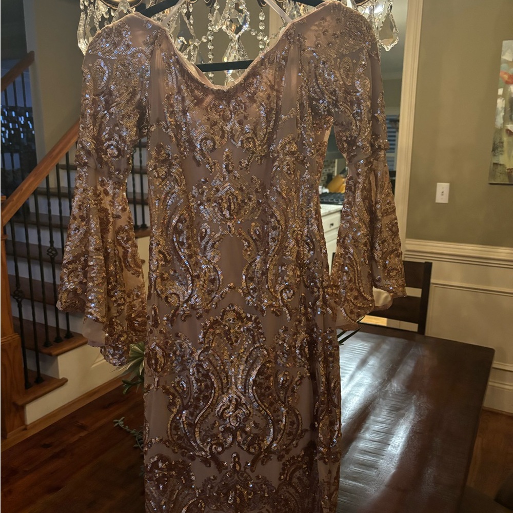 Betsy & Adam Sequin Dress in Gold